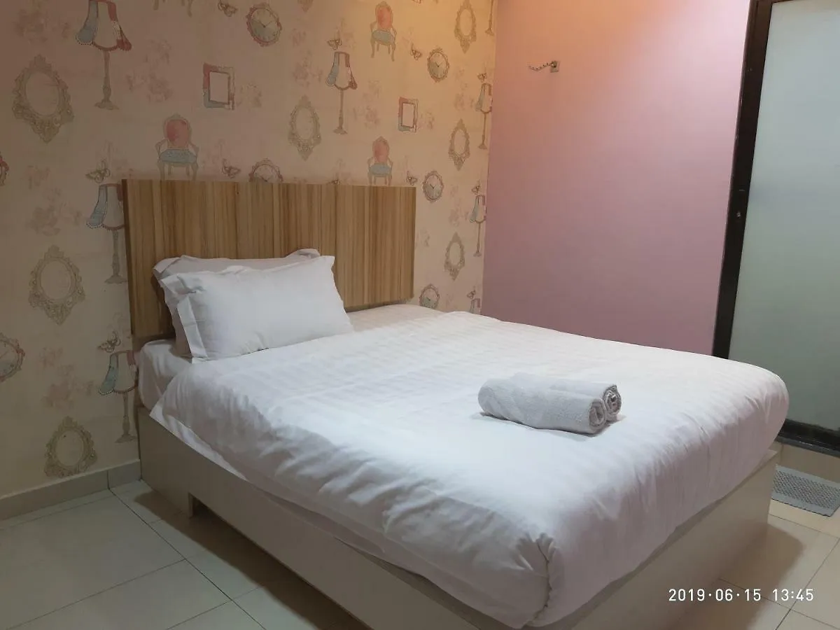 Hotel Zamburger Subang Jaya 2*,  Malaysia